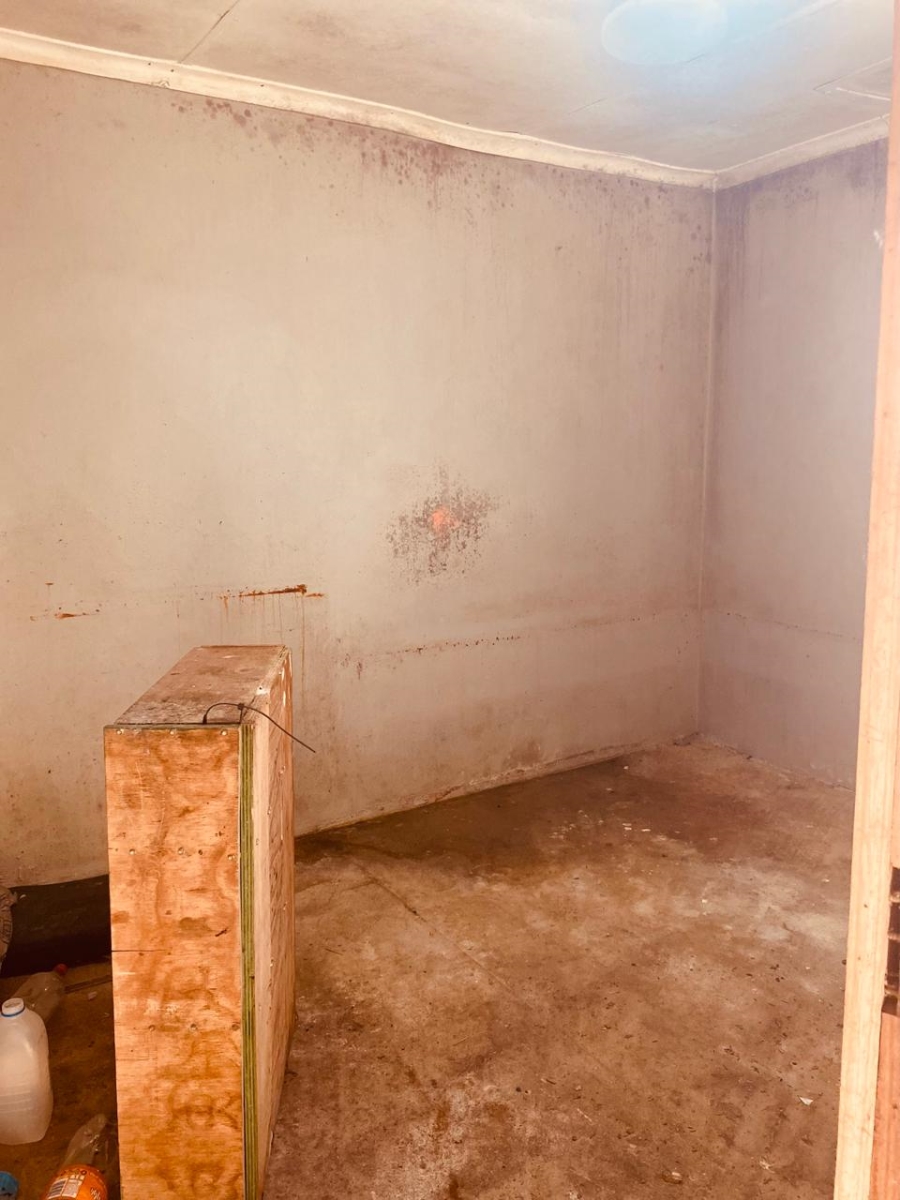 11 Bedroom Property for Sale in Kwazakhele Eastern Cape